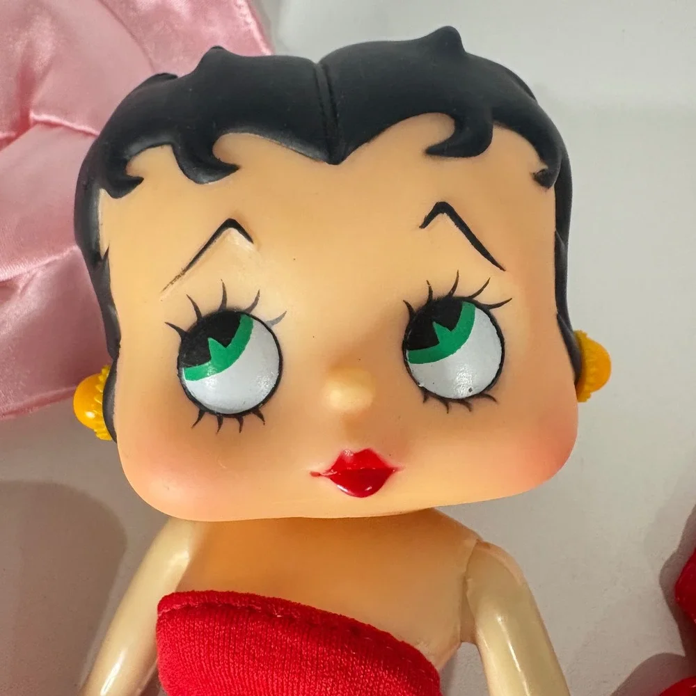 Vintage Betty Boop Fashion Doll with Clothes and Accessories Lot